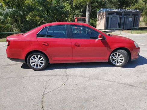 Used 2010 Volkswagen Jetta SE image 7
