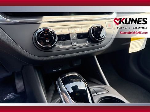 New 2026 Buick Envista Preferred w/ Convenience I Package FWD image 25