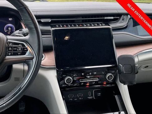 Used 2023 Jeep Grand Cherokee L Summit w/ Advanced Protech Group IV AWD/4WD image 6