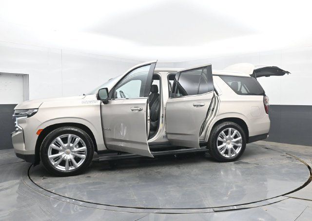 Used 2021 Chevrolet Tahoe High Country AWD/4WD image 56