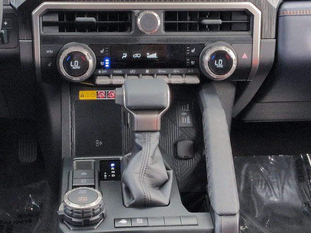 Used 2026 Toyota 4Runner Platinum AWD/4WD image 19