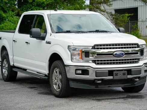 Used 2019 Ford F150 XLT w/ Equipment Group 302A Luxury image 11