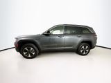 Used 2023 Jeep Grand Cherokee 4WD 4xe image 4