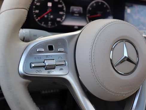 Used 2018 Mercedes-Benz S 450 Sedan image 40