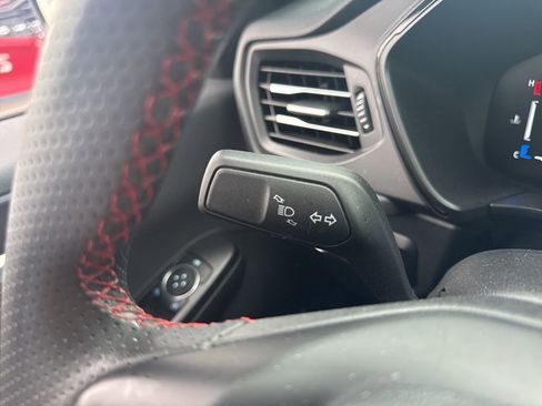 Used 2024 Ford Escape ST-Line image 14