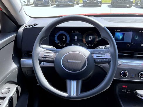 Certified 2026 Hyundai Kona SE AWD/4WD image 11