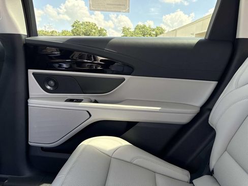 New 2026 Lincoln Nautilus Premier w/ Equipment Group 102A AWD/4WD image 15