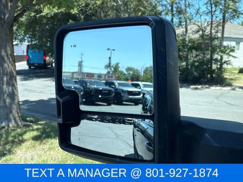 Used 2024 GMC Sierra 3500 AT4 w/ AT4 Premium Plus Package AWD/4WD image 24