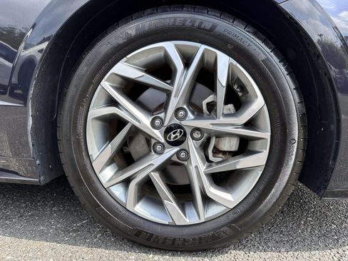 Used 2023 Hyundai Sonata SEL w/ Preferred Accessory Package FWD image 6