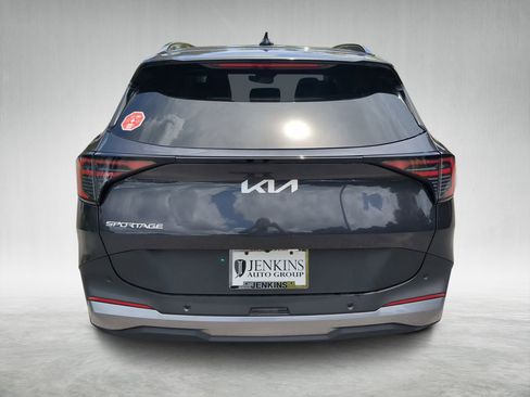 New 2026 Kia Sportage EX image 4