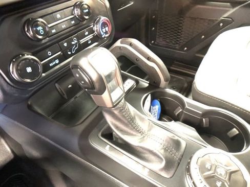 Used 2024 Ford Bronco Big Bend image 18
