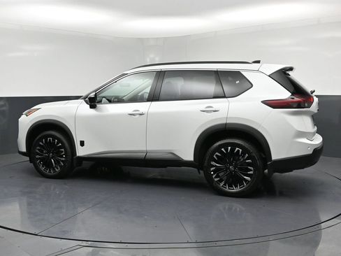 New 2026 Nissan Rogue SV AWD/4WD image 26