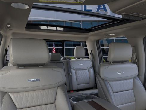 New 2026 Ford F350 Platinum w/ Platinum Plus Package image 22