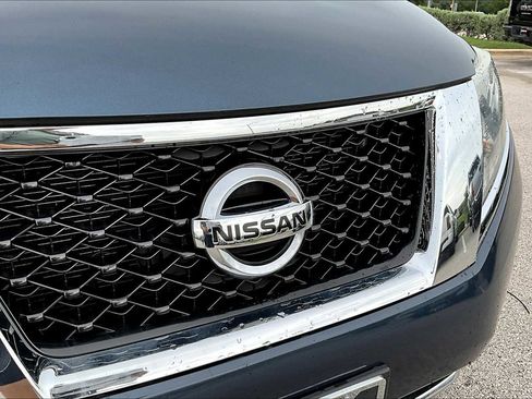Used 2013 Nissan Pathfinder SL FWD image 30