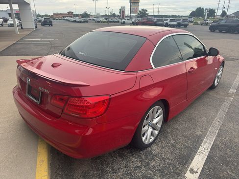 Used 2012 BMW 328i Convertible RWD image 6