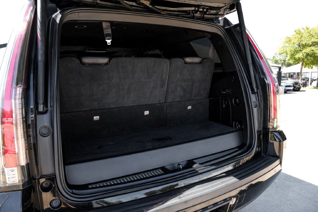 Used 2020 Cadillac Escalade Platinum AWD/4WD image 62