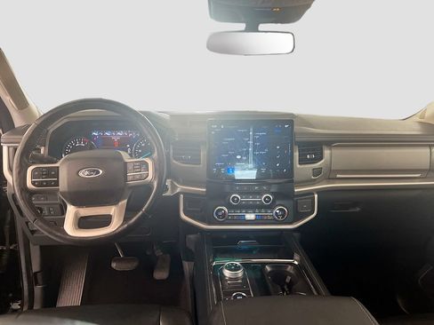 Used 2023 Ford Expedition XLT AWD/4WD image 23