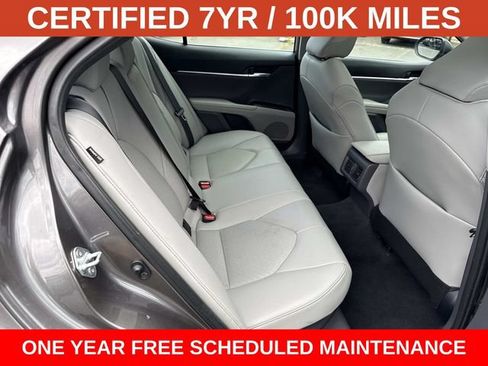 Used 2023 Toyota Camry XLE FWD image 11