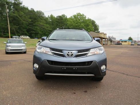 Used 2013 Toyota RAV4 XLE image 5