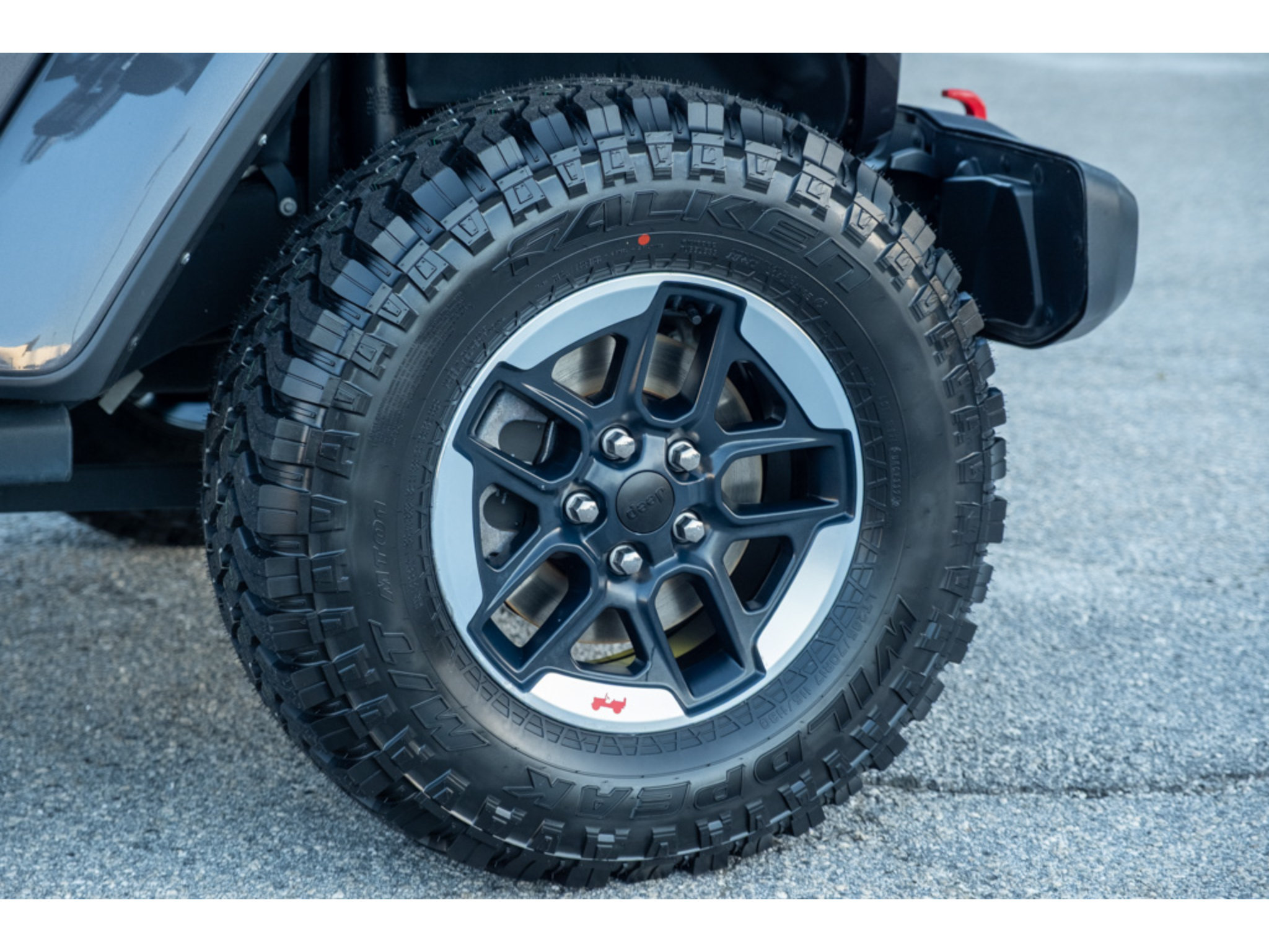 Used 2021 Jeep Wrangler Unlimited Rubicon AWD/4WD image 10