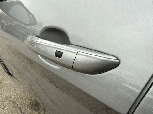 New 2026 Hyundai Elantra Limited image 12