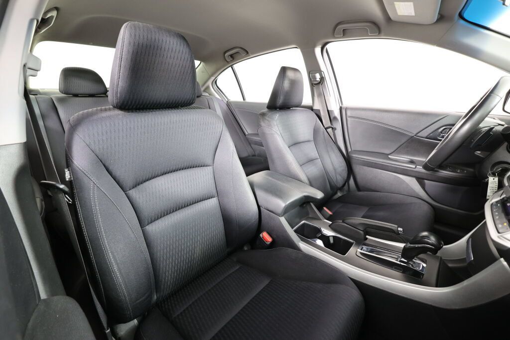 Used 2013 Honda Accord Sport image 24
