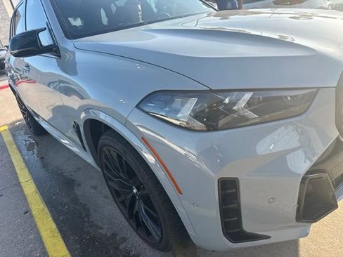 Used 2025 BMW X5 M60i AWD/4WD image 2