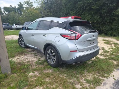 Used 2017 Nissan Murano SL w/ SL Technology Package FWD image 3