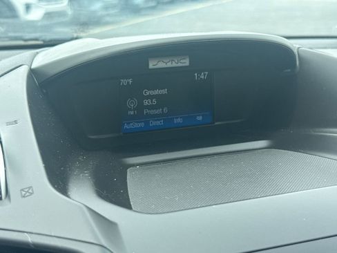 Used 2017 Ford Escape SE FWD image 31
