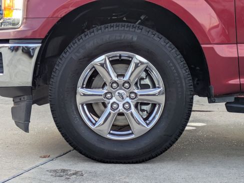 Used 2018 Ford F150 XLT w/ Equipment Group 302A Luxury image 11