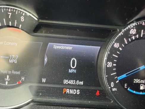 Used 2017 Ford Explorer Platinum AWD/4WD image 11