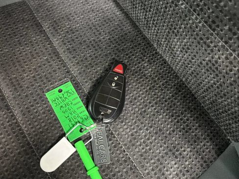 Used 2018 RAM 1500 4x4 Crew Cab w/ Protection Group image 29