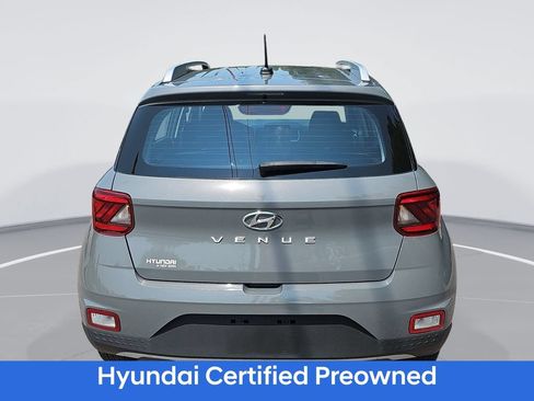 Certified 2023 Hyundai Venue SEL FWD image 6