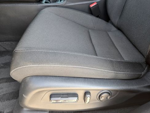 Used 2023 Honda CR-V EX image 22
