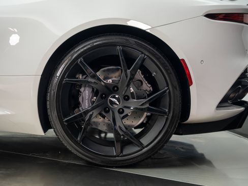 Used 2019 Aston Martin DBS Superleggera RWD image 26