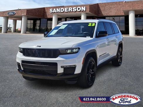 Used 2023 Jeep Grand Cherokee L Limited w/ Black Appearance Package image 7