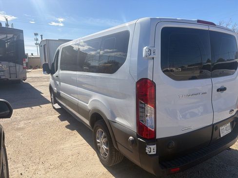 Used 2023 Ford Transit 350 XL image 6