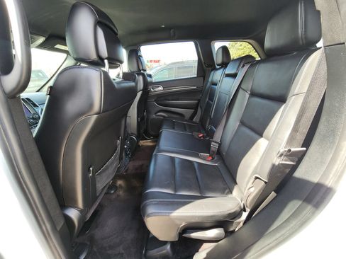 Used 2018 Jeep Grand Cherokee Limited AWD/4WD image 20