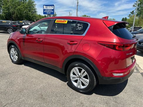 Used 2018 Kia Sportage LX AWD/4WD image 2