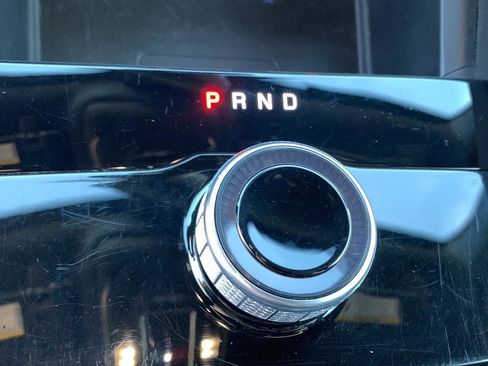 Used 2024 Jeep Grand Cherokee L Altitude image 13