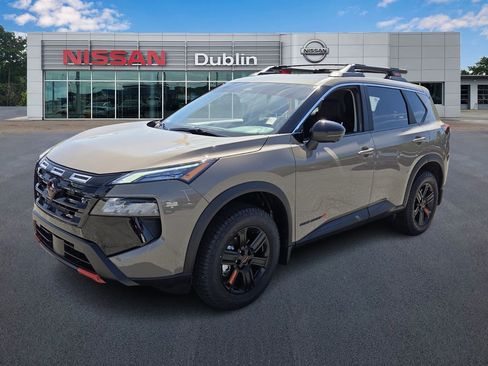 New 2026 Nissan Rogue SV AWD/4WD image 1