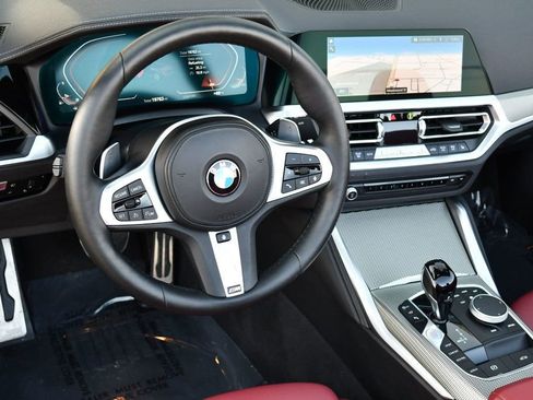 Used 2023 BMW M440i Convertible w/ Premium Package image 60