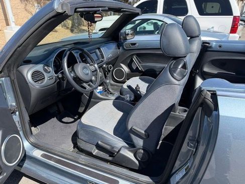 Used 2016 Volkswagen Beetle 1.8T Denim image 5