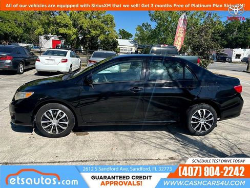 Used 2010 Toyota Corolla image 3