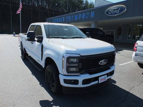 New 2026 Ford F250 XL w/ STX Appearance Package AWD/4WD image 8