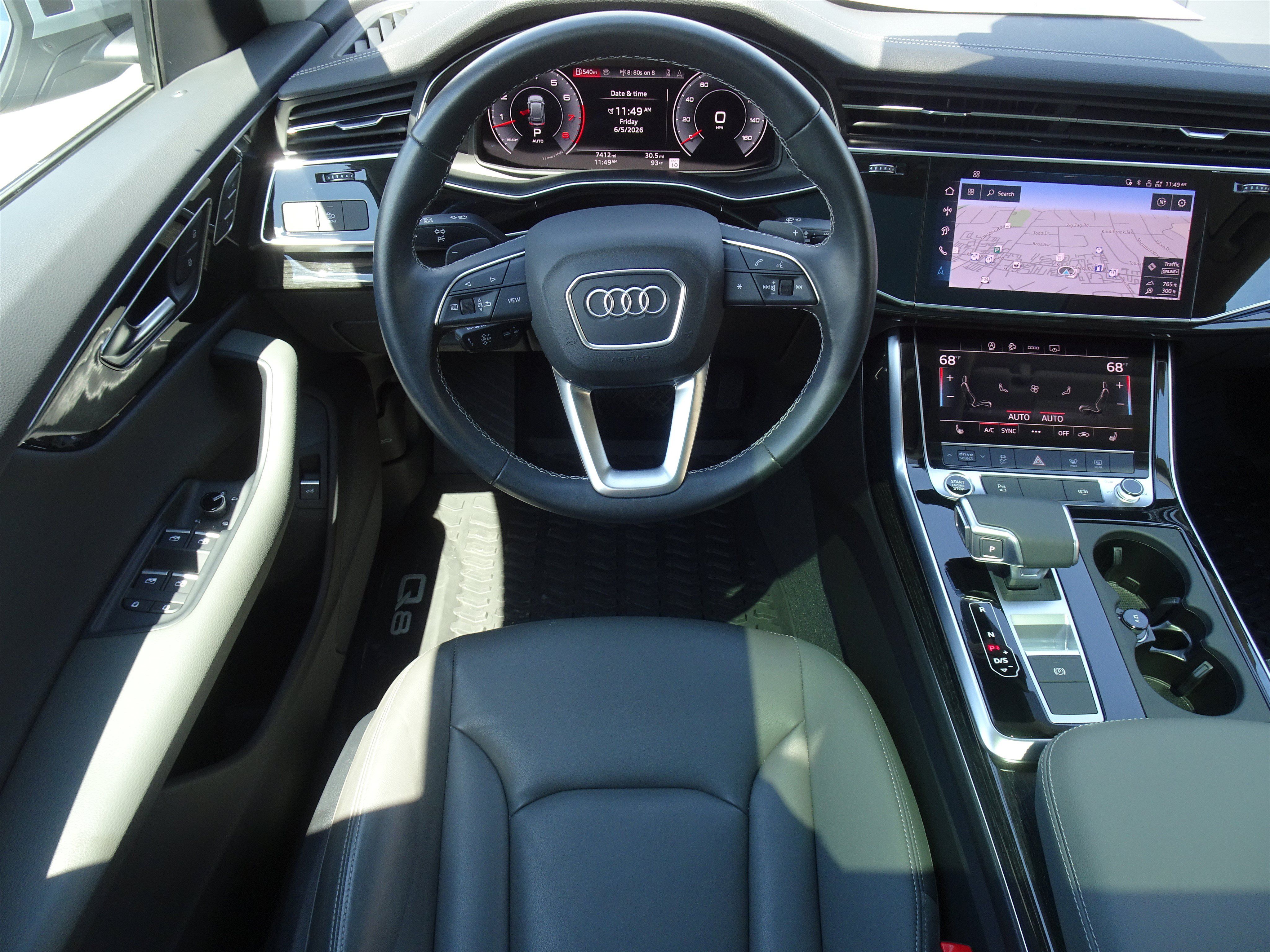 Certified 2025 Audi Q8 Premium AWD/4WD image 10