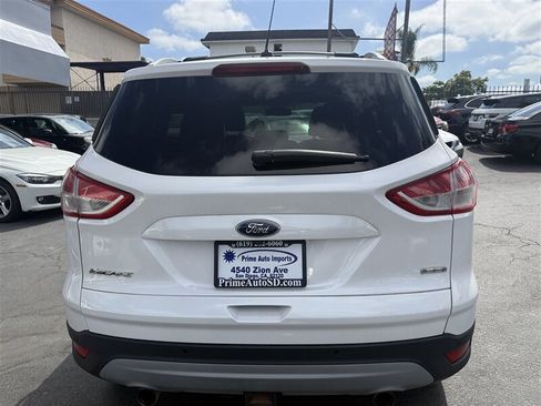 Used 2013 Ford Escape Titanium w/ Parking Technology Pkg AWD/4WD image 7