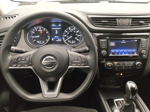 Used 2020 Nissan Rogue Sport S FWD image 22