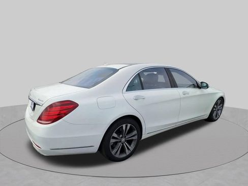 Used 2016 Mercedes-Benz S 550 4MATIC Sedan image 9