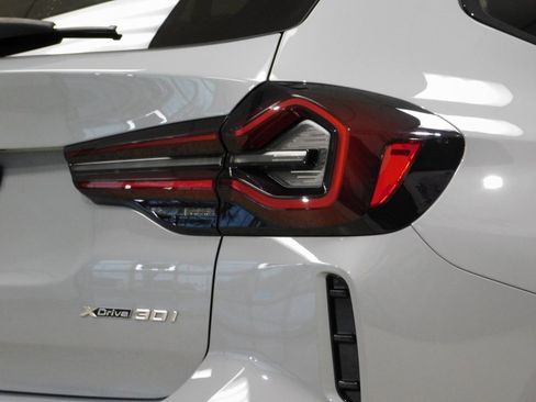 Used 2024 BMW X3 xDrive30i image 89